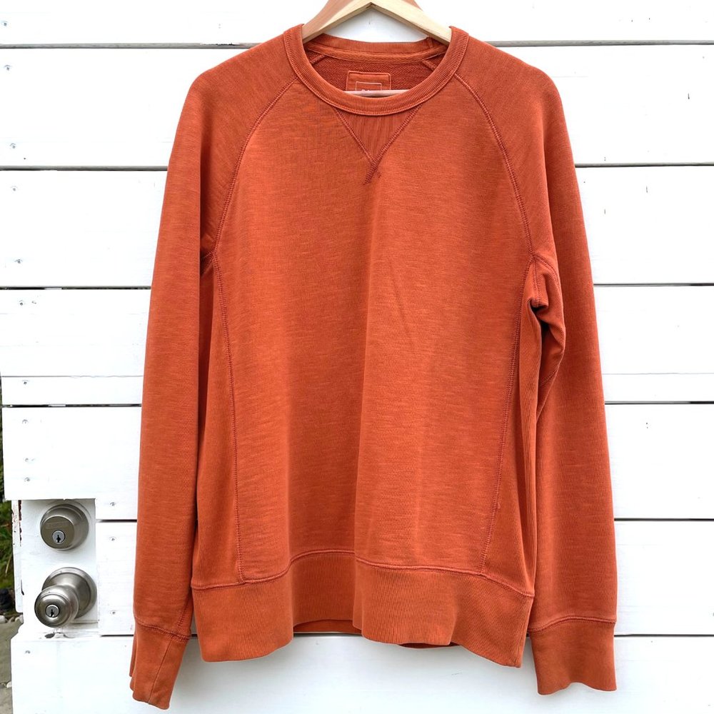 Men's crewneck sweatshirt, size medium, orange